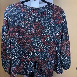 Airy and Light, Floral Print Women's Top - Black and Red